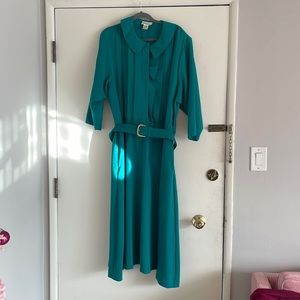 Green Vintage Dress with Belt